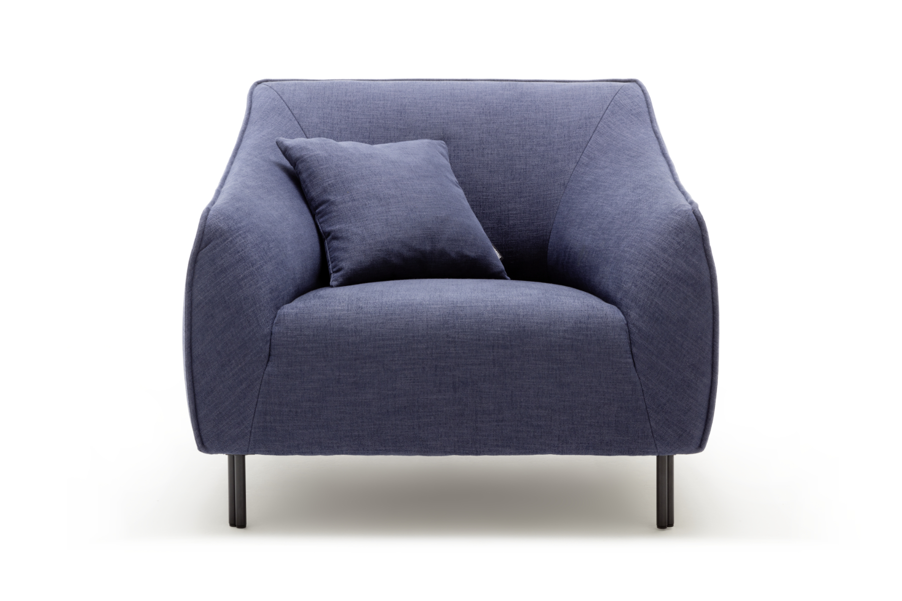 freistil 132 sofa with sculptural curved silhouette in contemporary interior