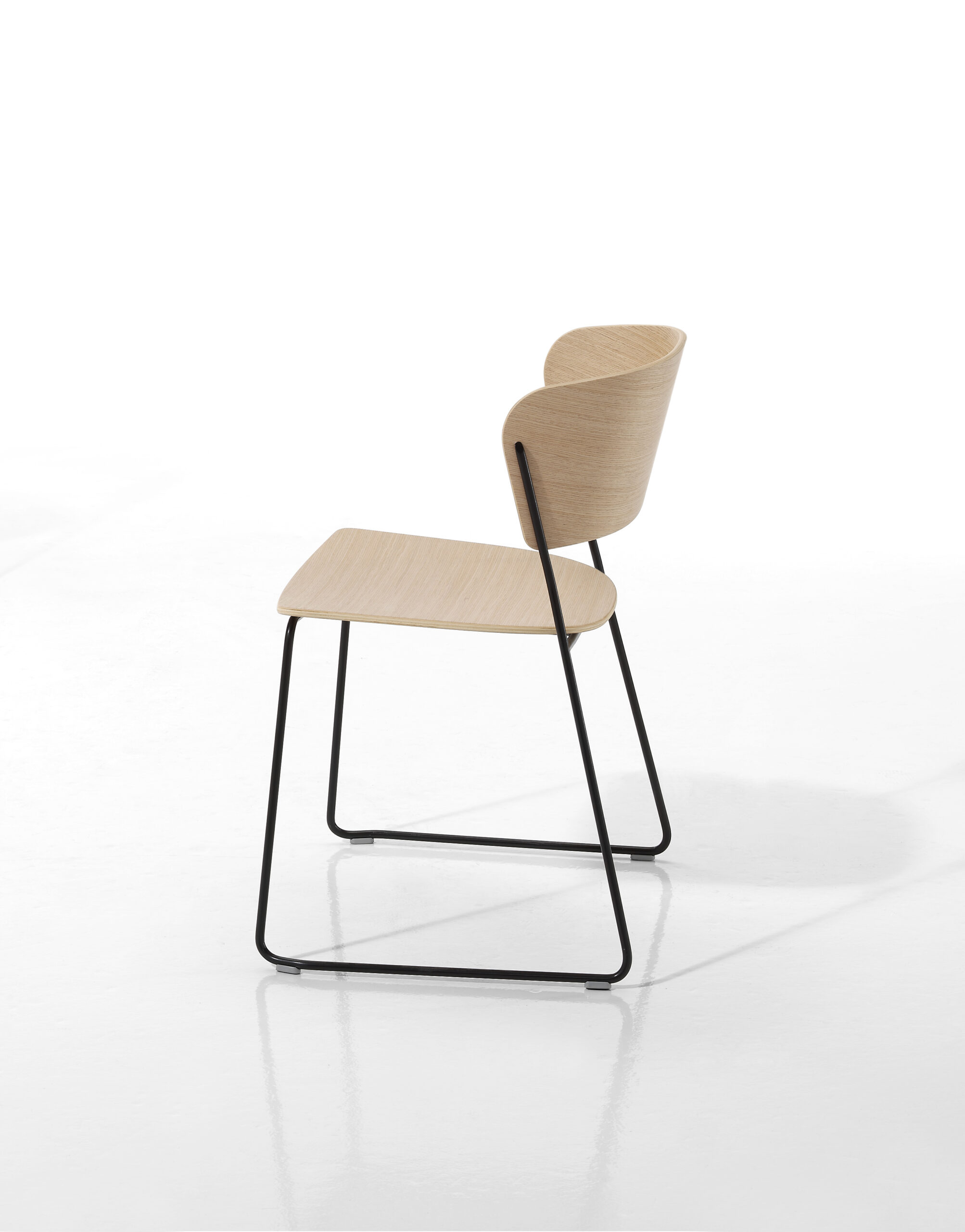 if design award for Arc chair