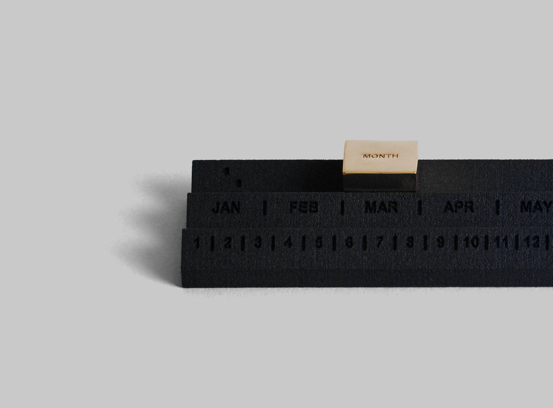 Perpetuum Calendar by Studio Yonoh for OTHR with 3D printed base and gold markers