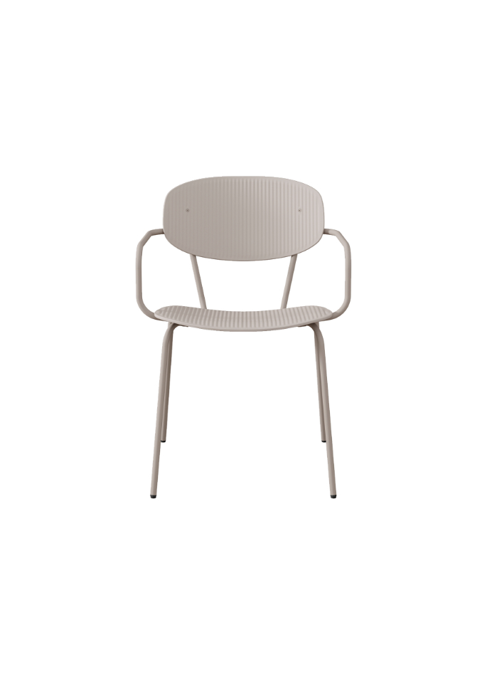 vairea oudoor chair front view